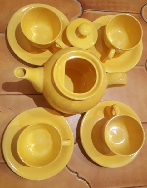 sarga_teas_keszlet.jpg sarga_teas_keszlet.jpg